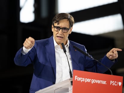 El candidato del PSC a la Generalitat, Salvador Illa, durante el acto electoral de inicio de campaña en Sabadell.