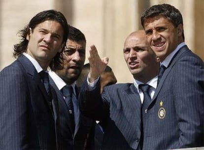 Solari, Cambiasso y Hernan Crespo, en la audiencia del Papa