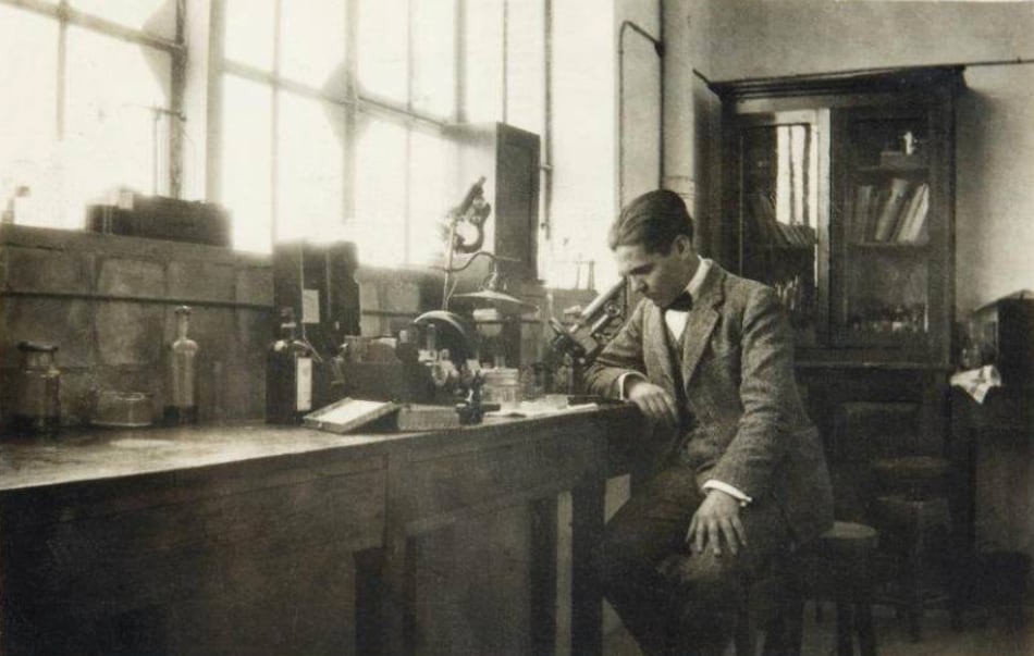 De Cajal a Dalí y Lorca: los dibujos que revelaron la sustancia de la mente humana e inspiraron el surrealismo español