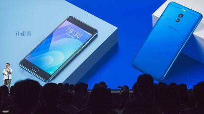 Li Nan, vicepresidente de Meizu, en la presentación de su nuevo "smartphone" M6 Note