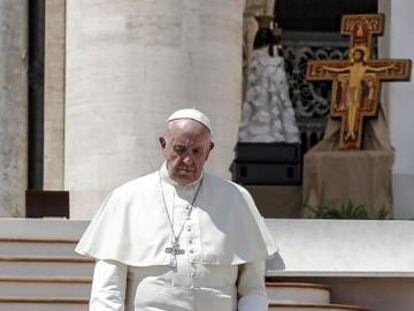 El Papa Francisco en la plaza de San Pedro, en Roma.