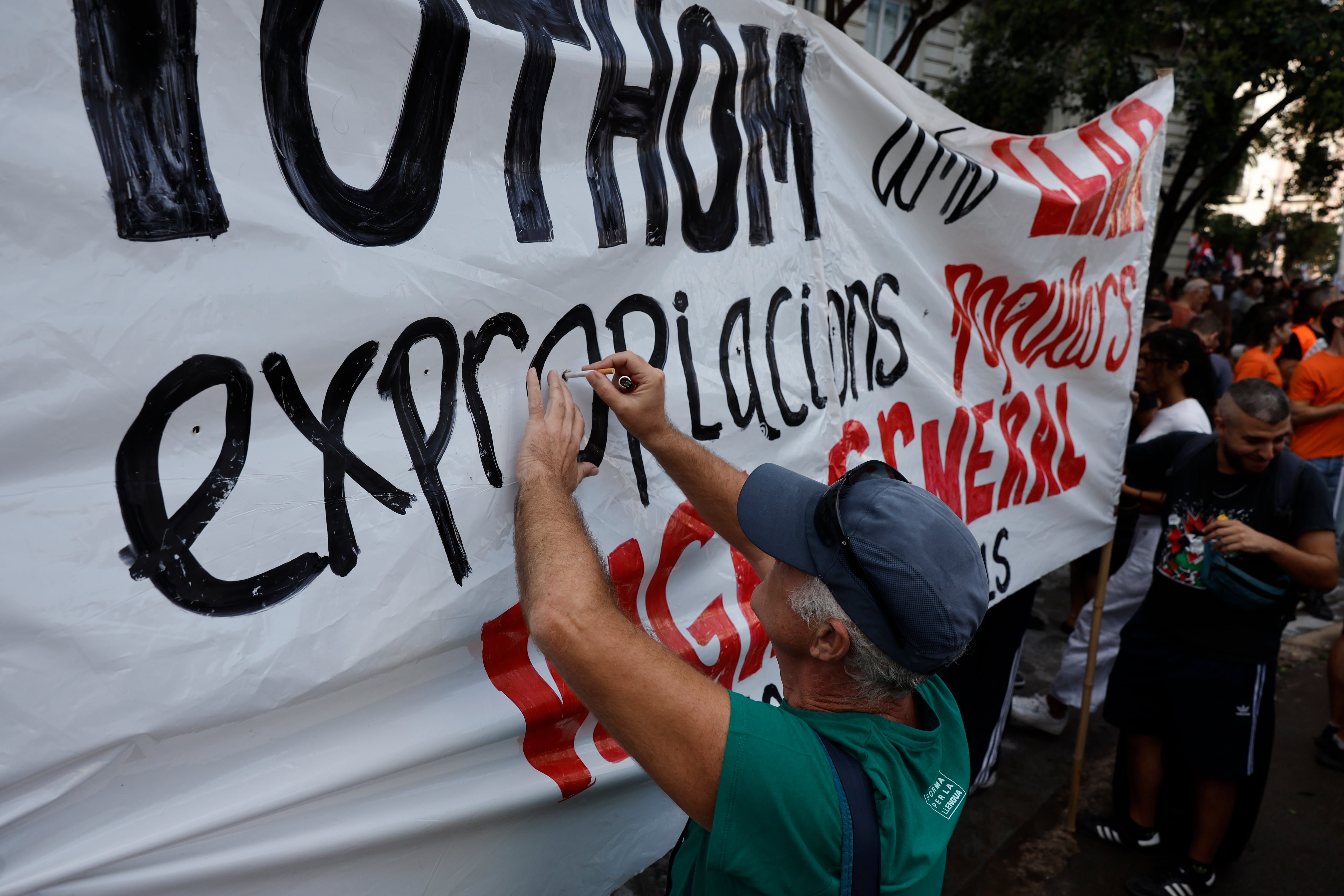 La protesta por la vivienda se extiende en España y presiona al Gobierno