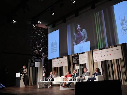 La presidenta de la Comunidad de Madrid, Isabel Díaz Ayuso, durante su intervención en la inauguración de la 5th Summit Shopping Tourism & Economy Madrid 2019.