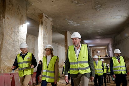 El ministro de Transportes y Movilidad Sostenible, Óscar Puente, visita las obras del canal ferroviario de acceso a Valencia, que está ejecutando Adif, para conocer los avances de los trabajos.