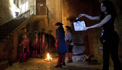 Un momento del rodaje de &#039;Born&#039;, el filme dirigido por Claudio Zulian, en la calle de Parad&iacute;s de Barcelona.