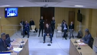 El general de la Guardia Civil Francisco Espinosa, durante su declaración ante la juez del 'caso Mediador'.