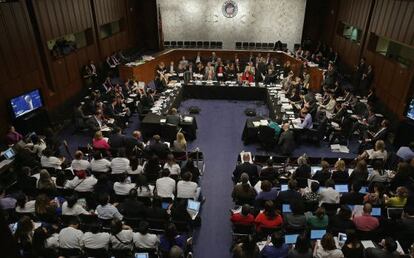 Sesión del Comité Judicial del Senado para debatir las últimas enmiendas a la ley.