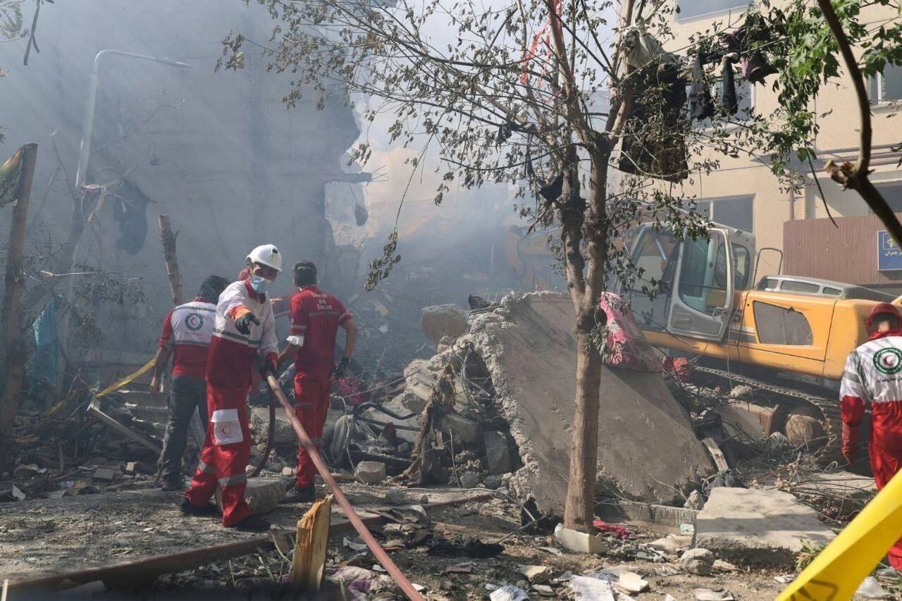 Israel informa de bombardeos contra decenas de objetivos en Teherán durante la noche