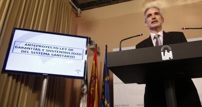 El consejero de Salud de Andaluc&iacute;a, Aquilino Alonso, tras el Consejo de Gobierno de este martes.