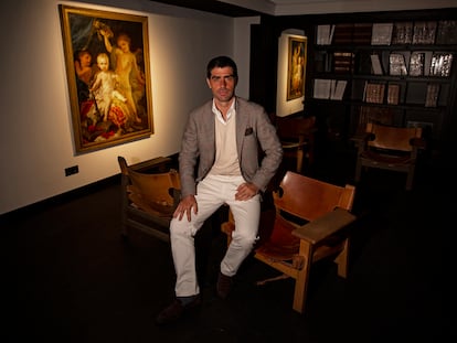 Jorge Coll, en la sala de antigüedades Colnaghi, en Madrid, este miércoles.