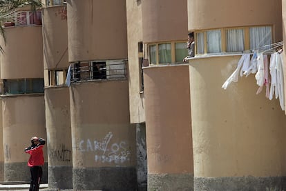 Algunas de las viviendas sociales en la barriada de Los Palmerales de Elche.