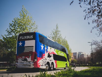 Un autobús de Flixbus en Chile, en una imagen promocional difundida por la empresa.