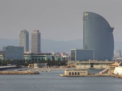 Lloc on es construirà el Museu de l'Hermitage al port de Barcelona.