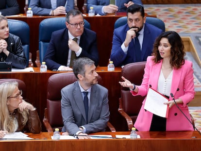 La presidenta de la Comunidad de Madrid, Isabel Díaz Ayuso, interviene durante el pleno de la Asamblea de Madrid, este jueves.