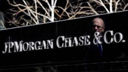 El acuerdo entre JP Morgan Chase y 21 inversores institucionales se referiría a valores respaldados por hipotecas emitidos por Bear Stearns entre 2005 y 2008, pero no por Washington Mutual. EFE/Archivo