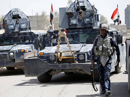 Fuerzas iraqu&iacute;es en el interior de Faluya.