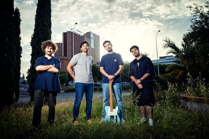 Annapurna, grupo musical compuesto por médicos, dos de ellos en el 12 de Octubre y otros dos en el Gregorio Marañón de Madrid.