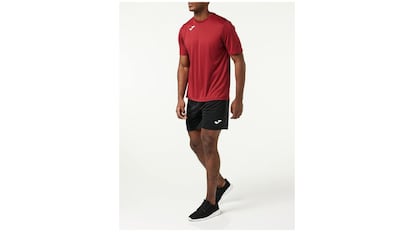Pantalón deportivo de Joma.
