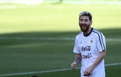 Lionel Messi busca reir en Brasil.