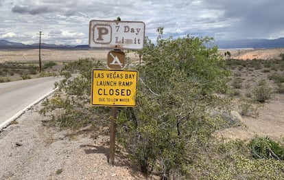 Uno de los embarcaderos cerrados en Lake Mead por el bajo nivel del agua.