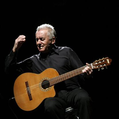 Víctor Manuel conmovió al público con el espectáculo <i>Vivir para cantarlo</i>.