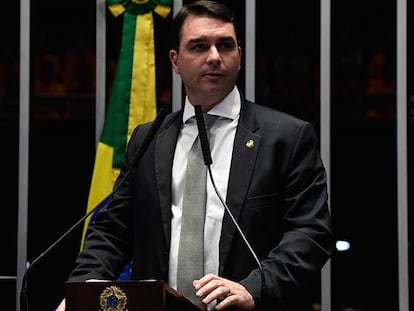 Senador Flávio Bolsonaro.