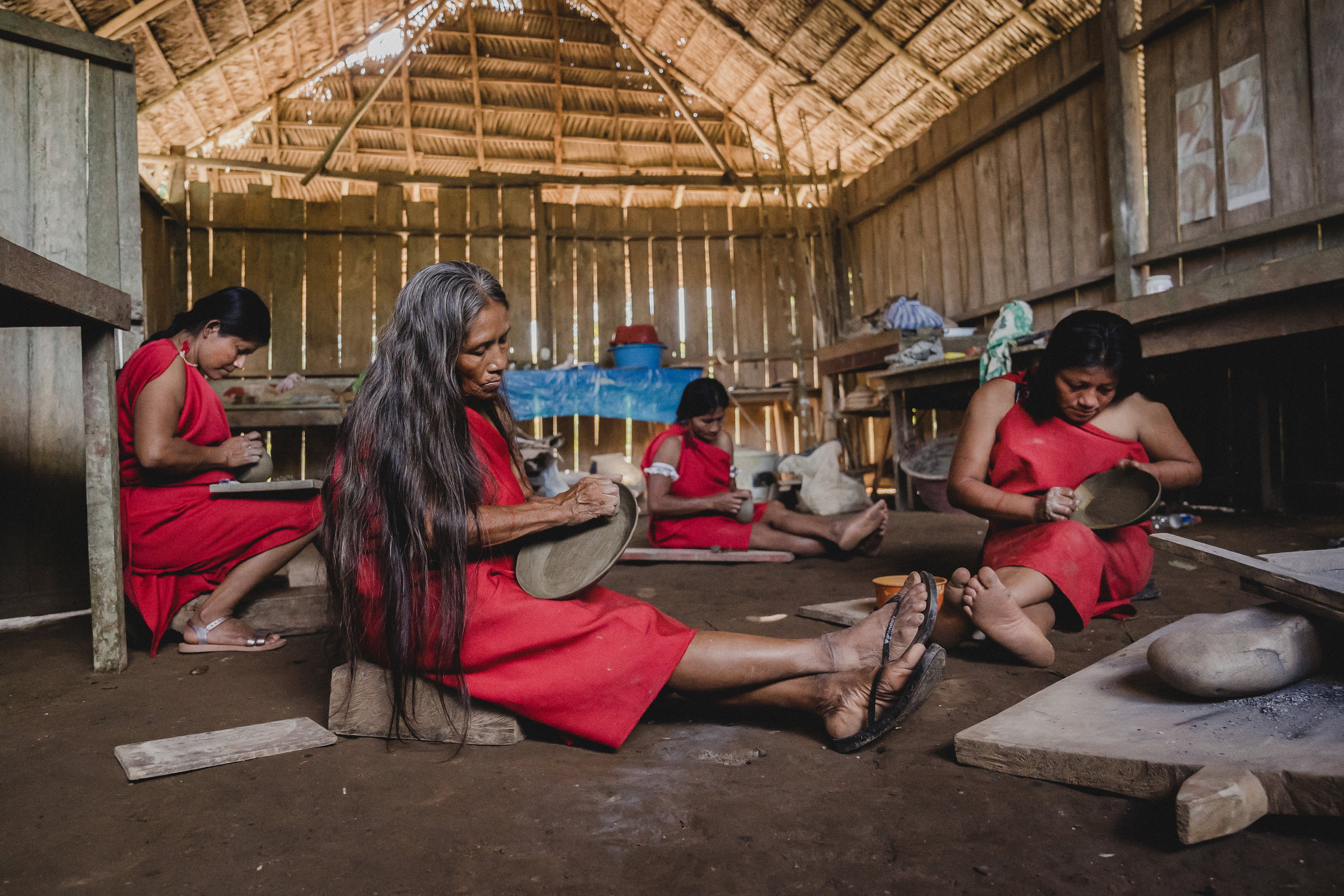 Madres Ceramistas del río Cenepa, en el Amazonas peruano.