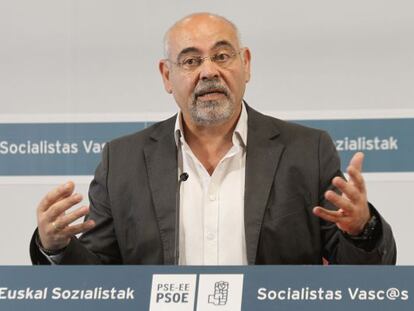 José Antonio Pastor, portavoz de los socialistas vascos.