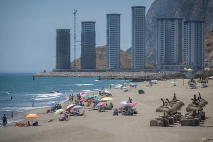 Playa del Souvenir situada en La Línea de la Concepción