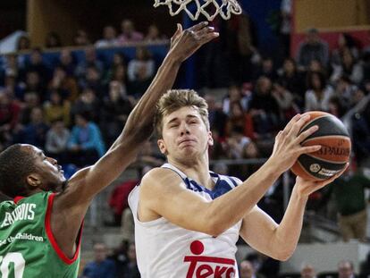 Doncic entra a canasta