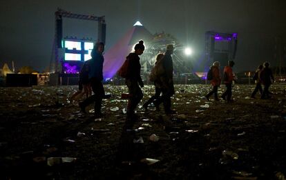 Final de la tercera jornada en el gran escenario de la Pirámide del Festival de Glastonbury, 28 de junio de 2013.