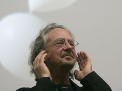 Peter Handke, fotografiado recientemente durante una conferencia en Estoril.