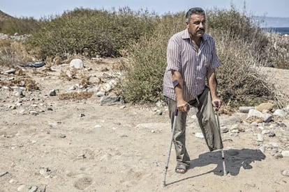 Halid, de 48 años, de Daraa (Siria), perdió una pierna tras el impacto de una bomba que destruyó su casa. Según Acnur, cada minuto que pasa, 24 personas en el mundo tienen que abandonar su casa huyendo de la guerra o de la persecución.
