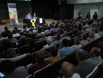 Acte de l&#039;ANC en qu&egrave; Castell&agrave; anima  a defensar Catalunya.