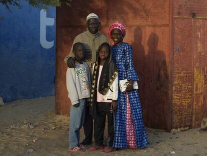 La anécdota del viaje: la fotografía de una familia que, en realidad, no era familia. Aunque compartían un problema común...