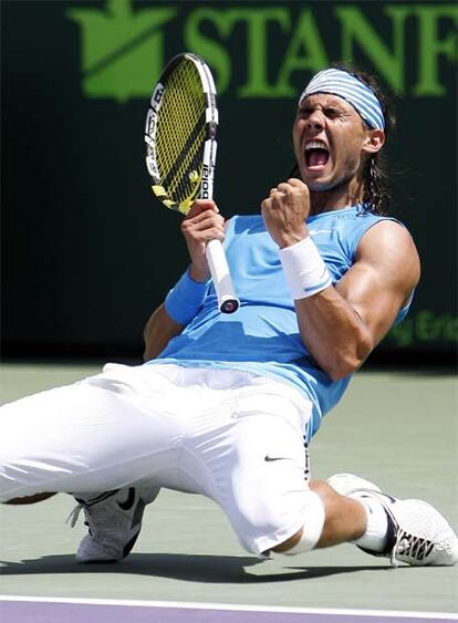 Rafael Nadal celebra su triunfo sobre Berdych en Miami.