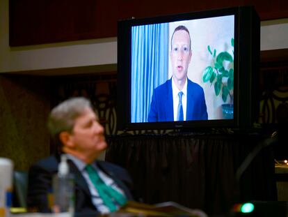 Mark Zuckerberg, en su comparecencia por videoconferencia en el Senado.