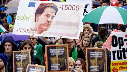 Manifestaci&oacute;n contra los recortes del Gobierno, en noviembre en La Haya.