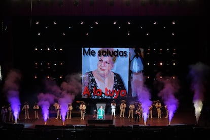 Paquita la del Barrio durante su último concierto "Juntos. La última parada", realizado en el Auditorio Nacional de Ciudad de México, el día 18 de febrero de 2024. 