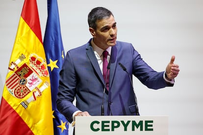 El presidente del Gobierno Pedro Sánchez interviene durante el acto de entrega de los XI Premios Cepyme en Madrid.