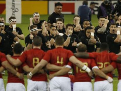 Haka de Nueva Zelanda, ante Francia, en Cardiff.