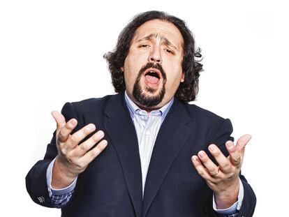 José Manuel Zapata, tenor granadino, presenta 'Tango: mano a mano' (Sony).