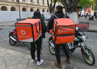 Trabajadores de Didi Food en el centro de San Cristóbal de las Casas, en el Estado de Chiapas, en marzo de 2022.