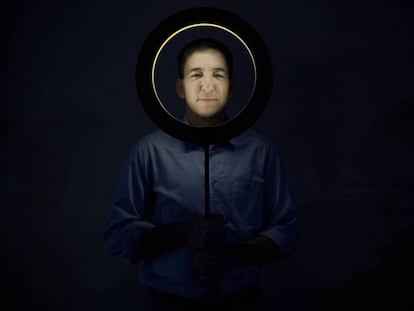 Glenn Greenwald em sua casa no Rio de Janeiro.