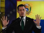 Venezuelan opposition leader Juan Guaido speaks during a press conference in Caracas, on March 9, 2020. (Photo by Federico PARRA / AFP)