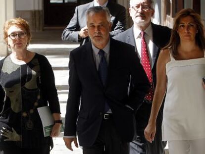 Carmen Martínez Aguayo, Griñán y Susana Díaz, en la Presidencia de la Junta de Andalucía.
