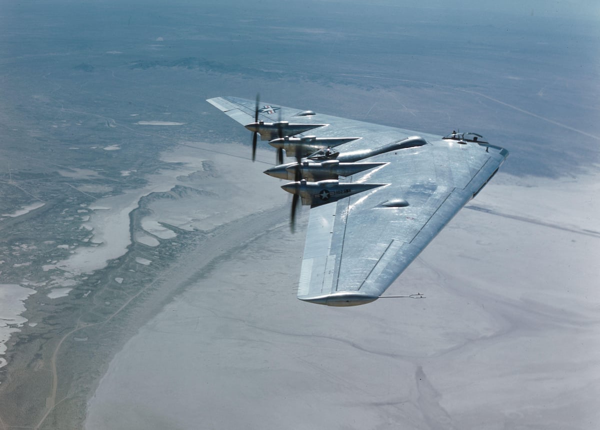 Más cerca del avión invisible: una larga (y carísima) carrera tecnológica llena de fracasos | Tecnología