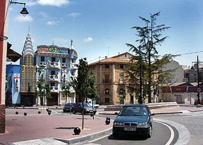 Plaza de Gonzalo Cantó, en Alcoi, principal zona de locales de ocio de la ciudad.