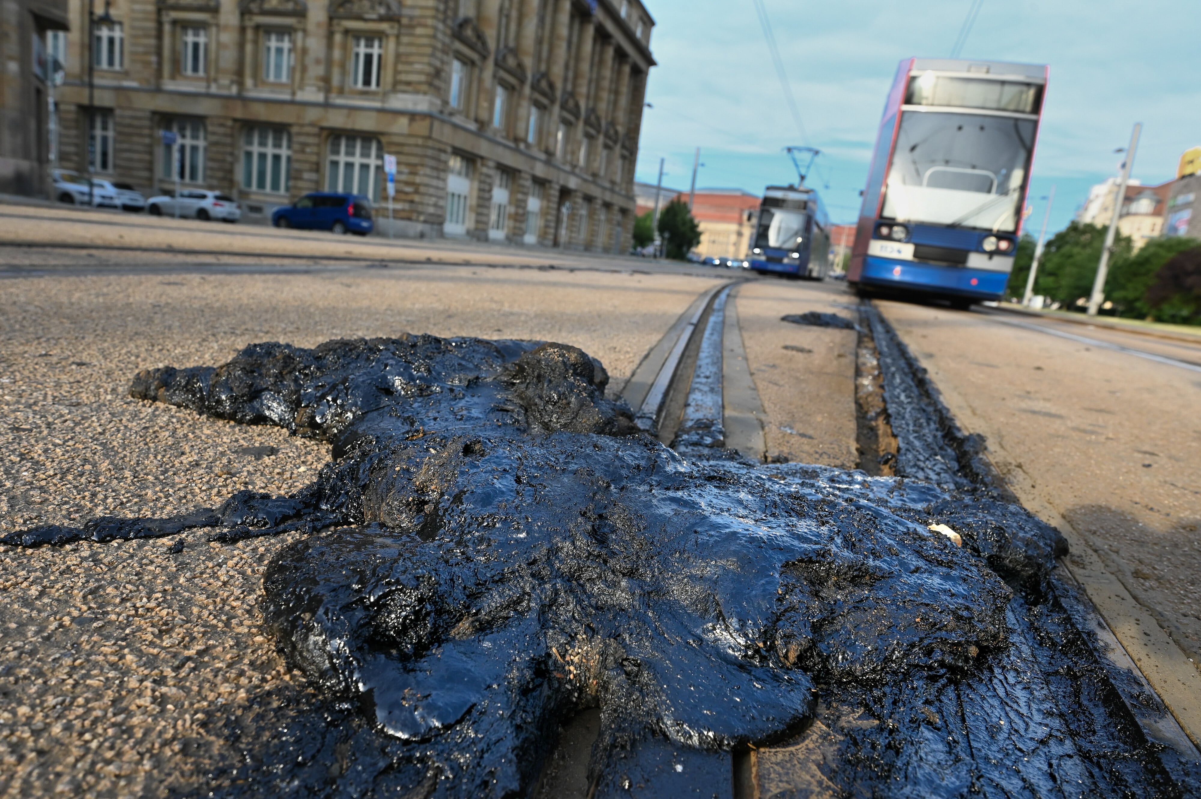 El calor derrite las juntas de los raíles y suspende la circulación de tranvías en Leipzig