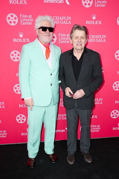 Pedro Almodóvar y Mikail Baryshnikov en el Lincoln Center de Nueva York en abril de 2025.